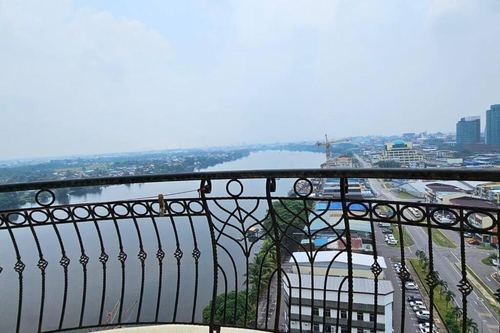 Apartment Kenyalang Riverine Emerald